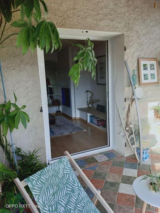 Appartement Au Coeur Du Village De Callian Ngoại thất bức ảnh