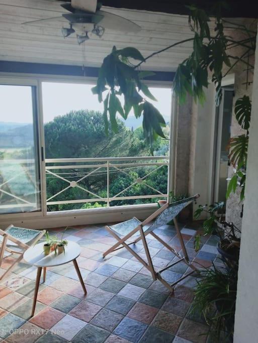 Appartement Au Coeur Du Village De Callian Ngoại thất bức ảnh