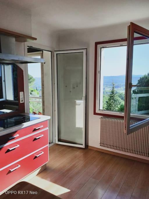 Appartement Au Coeur Du Village De Callian Ngoại thất bức ảnh